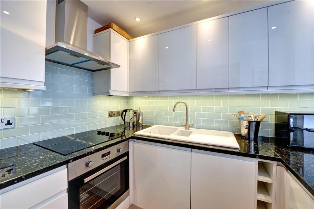 Appartement Seahorse à Lyme Regis Extérieur photo